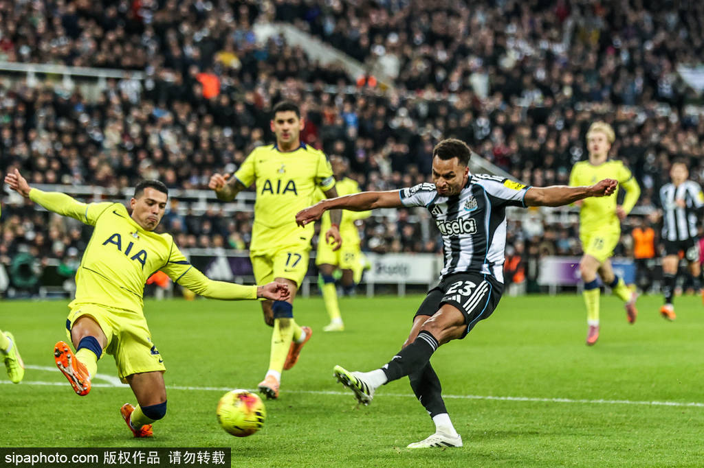 竞彩世界杯-英超-罗梅罗双响+95分钟倒钩绝平 吉马良斯破门热刺2-2纽卡